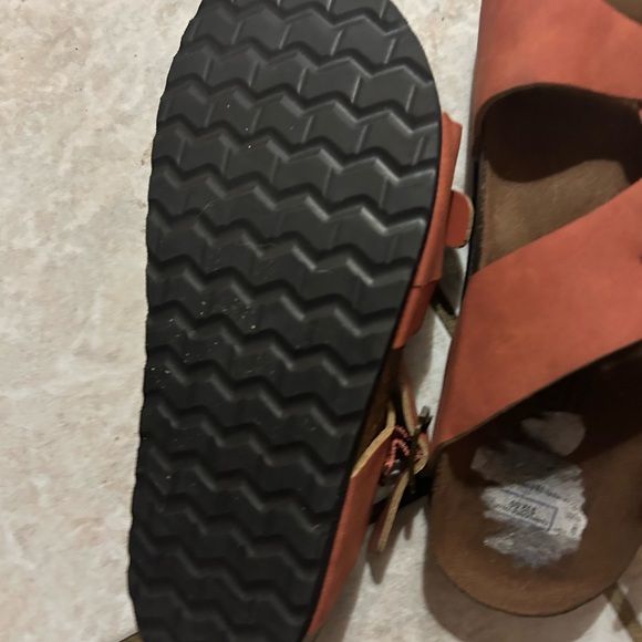 Sandals , size 5 1/2M - Picture 3 of 4